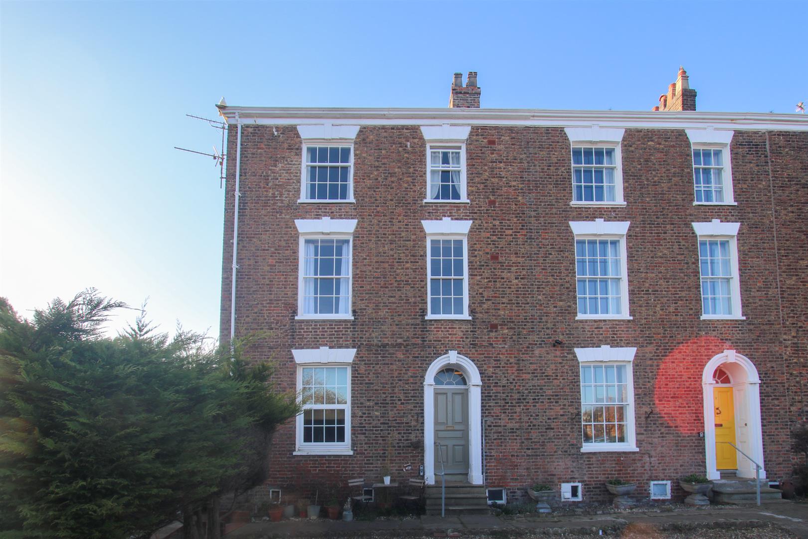 Tennyson Avenue, Bridlington Belts Estate Agents